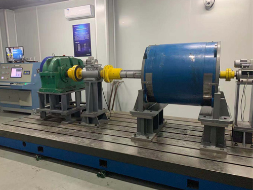 永磁同步電機(jī)試驗(yàn)臺